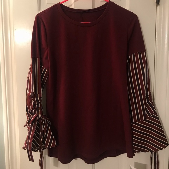 Fancy HANNAH blouse! - Picture 2 of 2